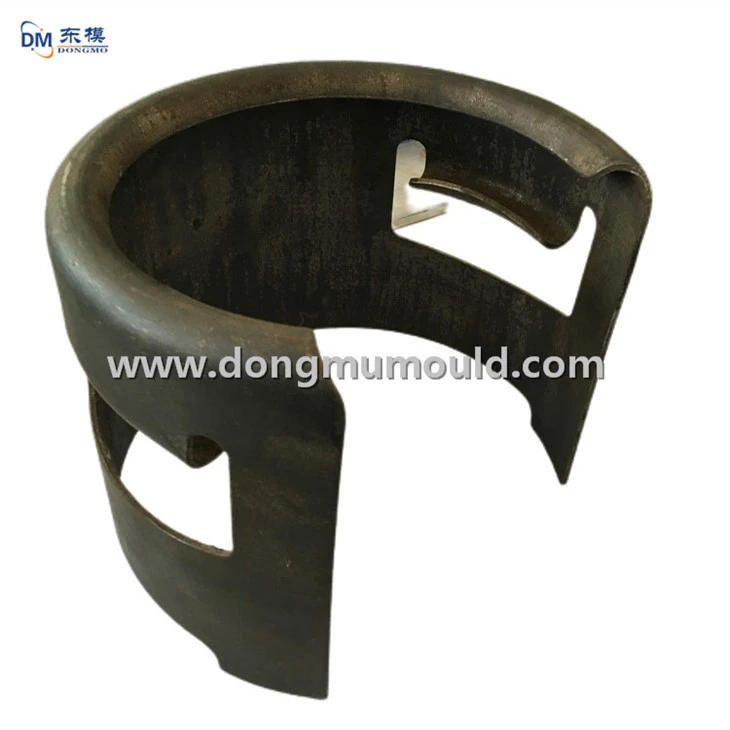 LPG Cylinder Handle Mould