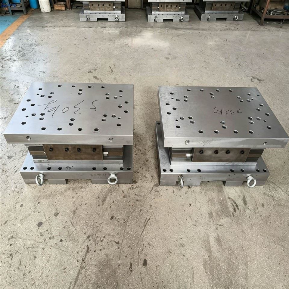 Press Mould For Vehicle Door Inner Panels high quality