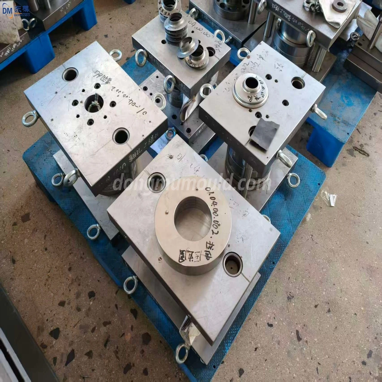 stamping die stamping die