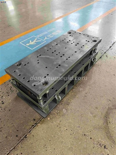 Metal Progressive Press Tooling