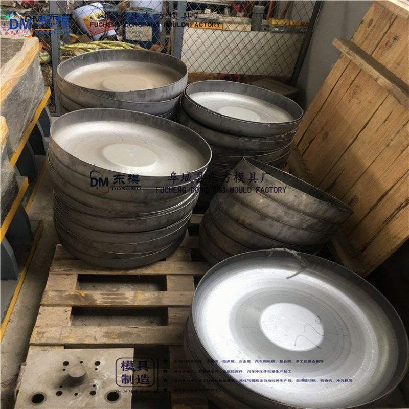 Spare Tire Shaped Liquefied Gas Cylinder Mold For Car